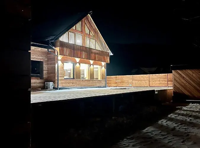 Horská chata Vagusbouda / Hogo& Loučná nad Desnou